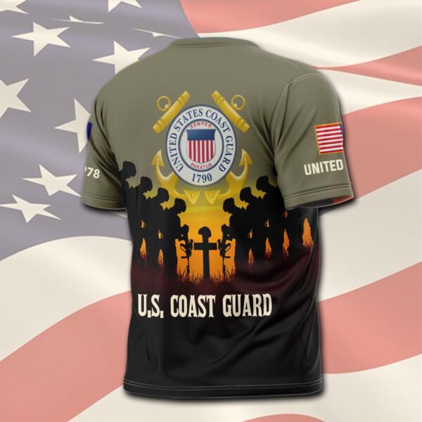 US Coast Guard, E 5 Gold – T-Shirt – Gift for Dad Father’s Day